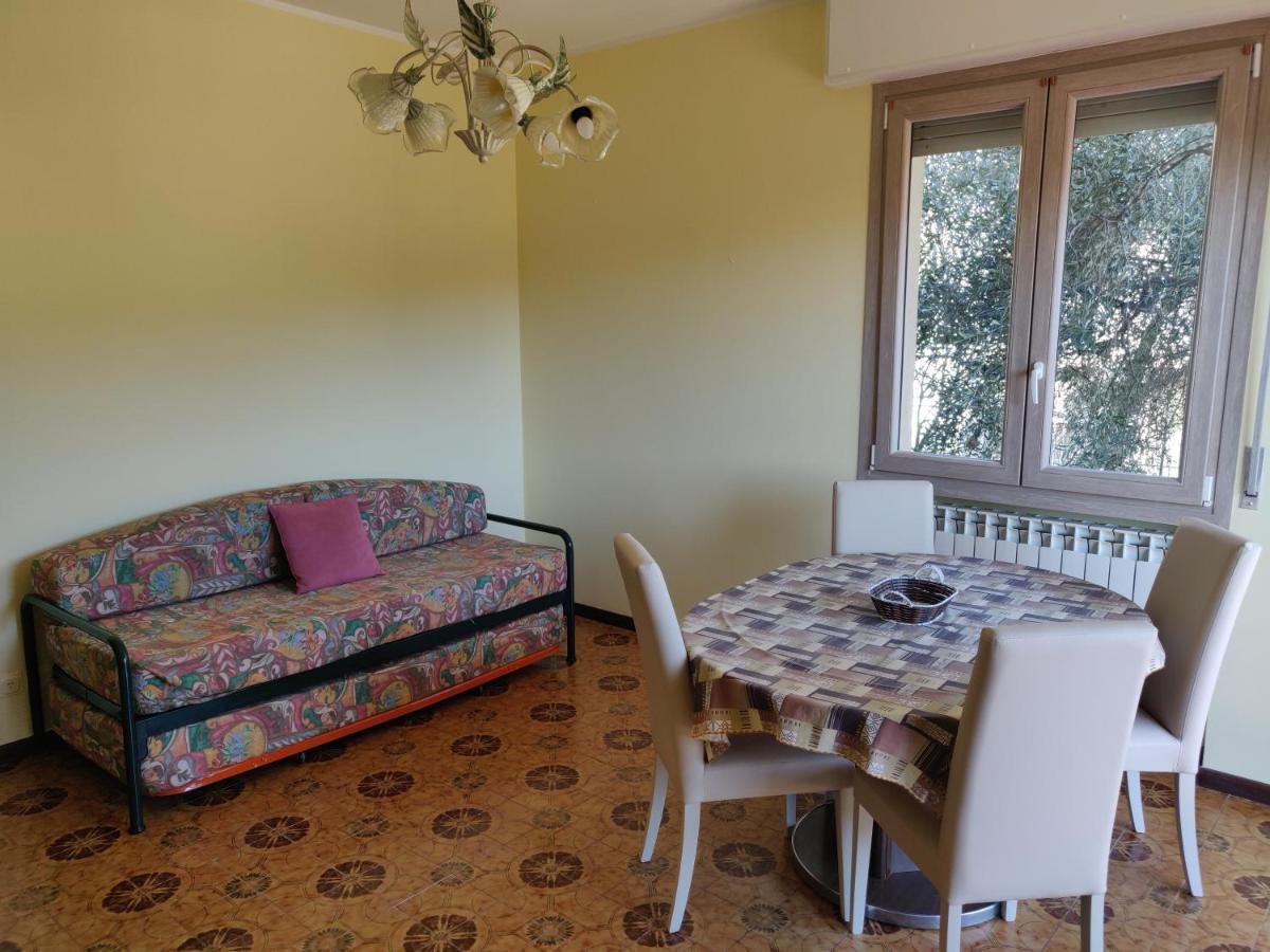 Apartamento Residenza Il Poggio San Bartolomeo Al Mare Exterior foto
