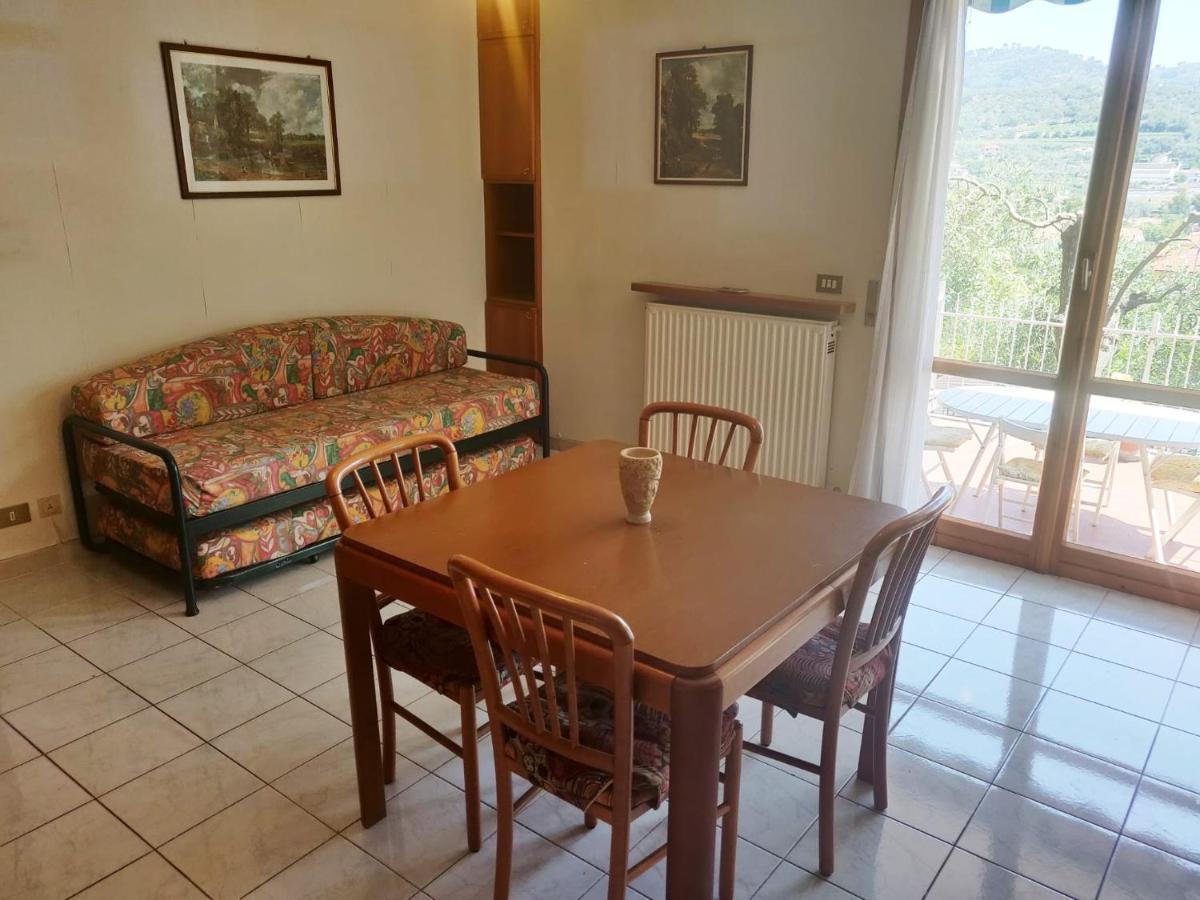 Apartamento Residenza Il Poggio San Bartolomeo Al Mare Exterior foto