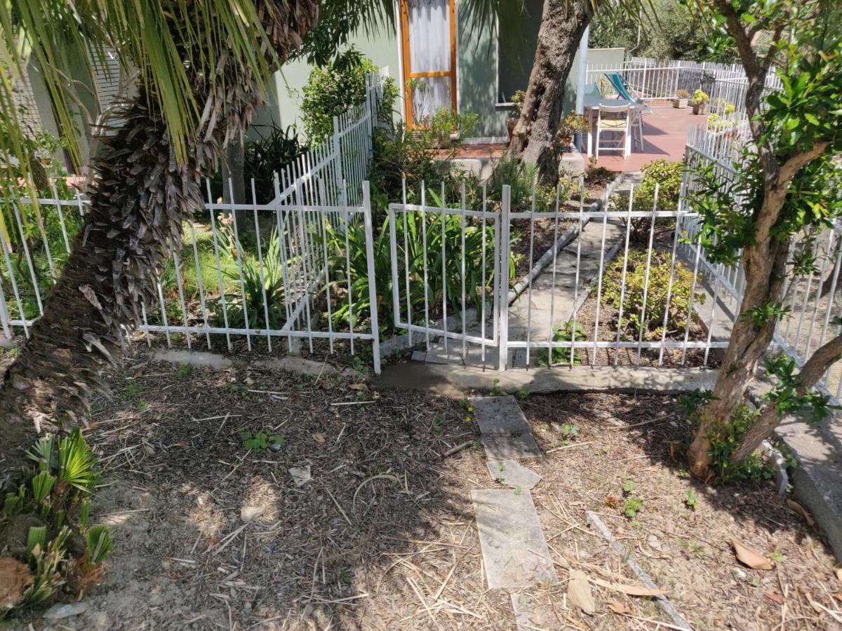 Apartamento Residenza Il Poggio San Bartolomeo Al Mare Exterior foto